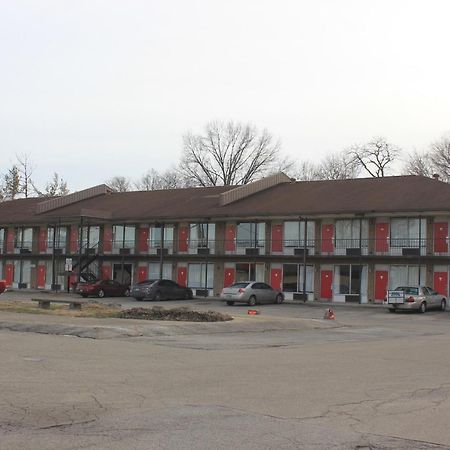 Red Carpet Inn - Louisville Exterior foto